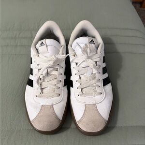 Adidas Women’s VL Court White and Black Casual Shoes